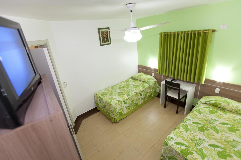 Hotel Oly Plaza ピラシカーバ 部屋 写真