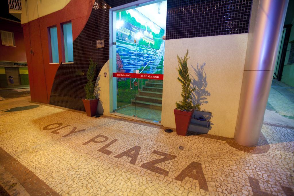 Hotel Oly Plaza ピラシカーバ エクステリア 写真